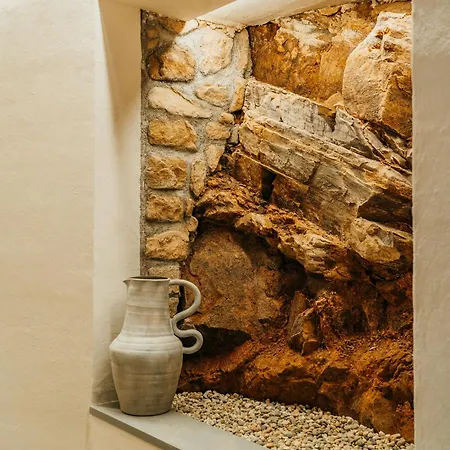 La Monastica & فندق بورغو آ بوجيانو