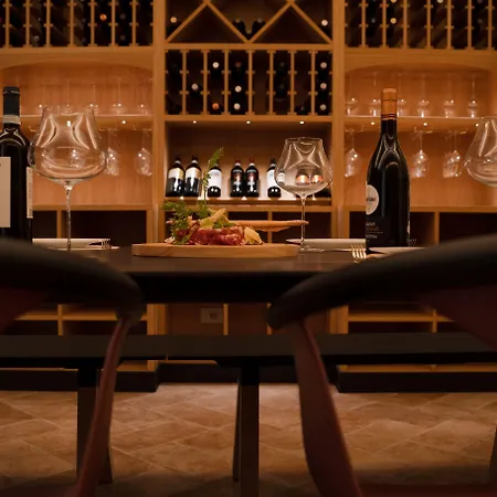 La Monastica & فندق بورغو آ بوجيانو