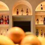 מלון La Monastica & בורגו א בוג'יאנו