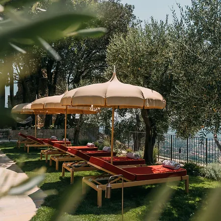 La Monastica & 5* Борго-а-Буджано