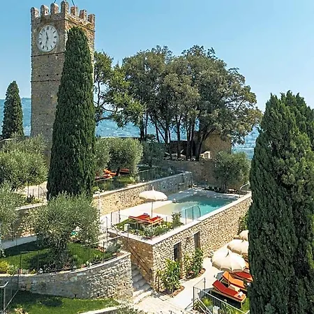La Monastica & 5*